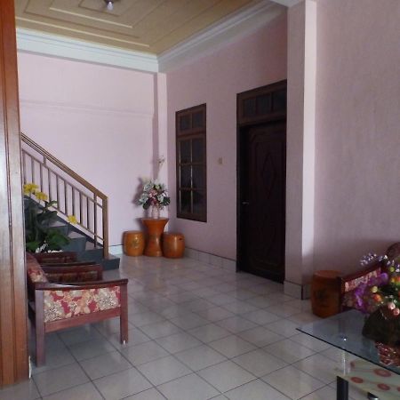 Bahari Family Hotel Bitung Εξωτερικό φωτογραφία