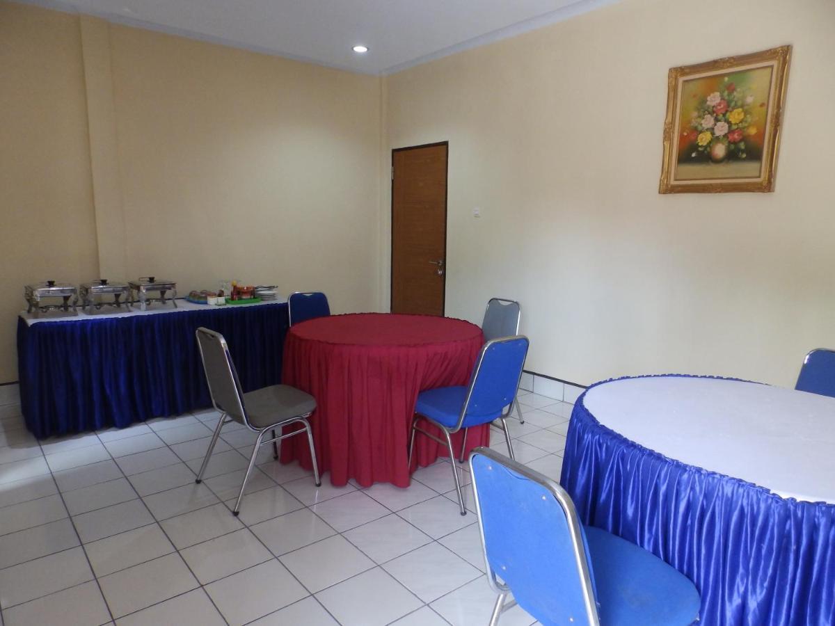 Bahari Family Hotel Bitung Εξωτερικό φωτογραφία