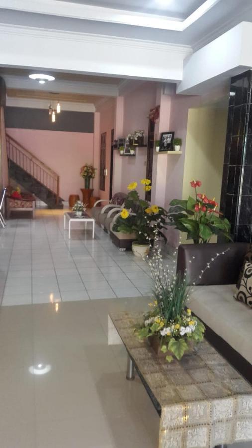 Bahari Family Hotel Bitung Εξωτερικό φωτογραφία